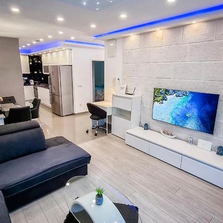 Deluxe Apartment F & M Tučepi Zewnętrze zdjęcie