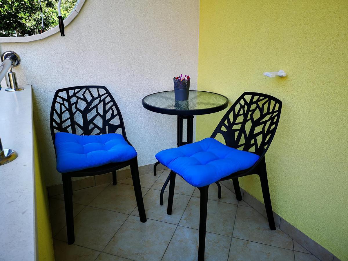 Deluxe Apartment F & M Tučepi Zewnętrze zdjęcie