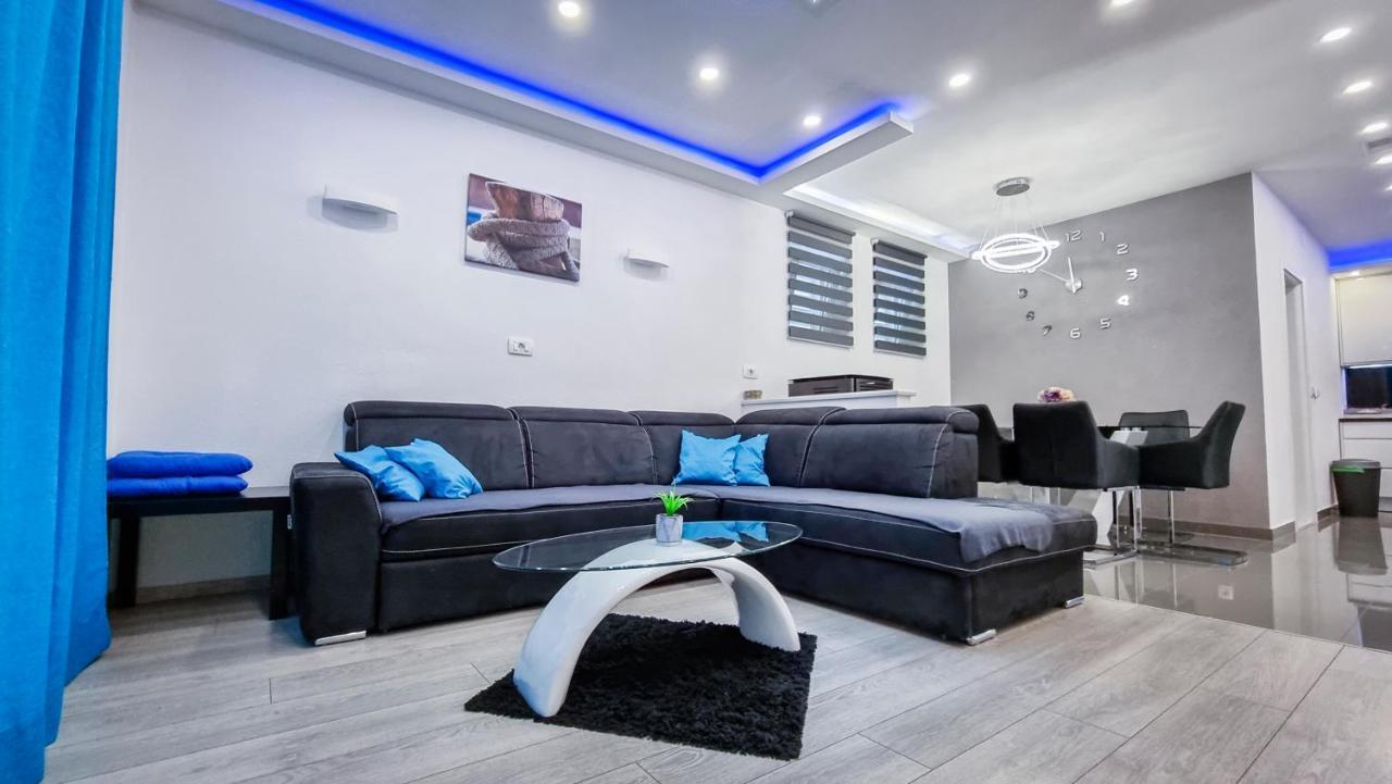 Deluxe Apartment F & M Tučepi Zewnętrze zdjęcie