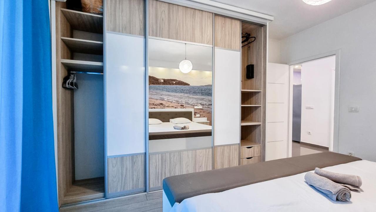 Deluxe Apartment F & M Tučepi Zewnętrze zdjęcie