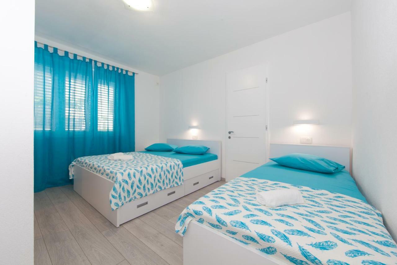 Deluxe Apartment F & M Tučepi Zewnętrze zdjęcie