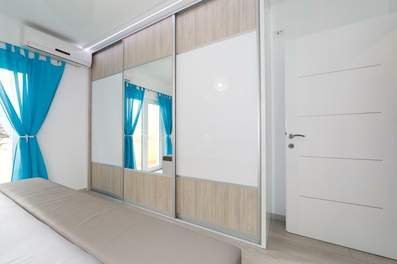 Deluxe Apartment F & M Tučepi Zewnętrze zdjęcie